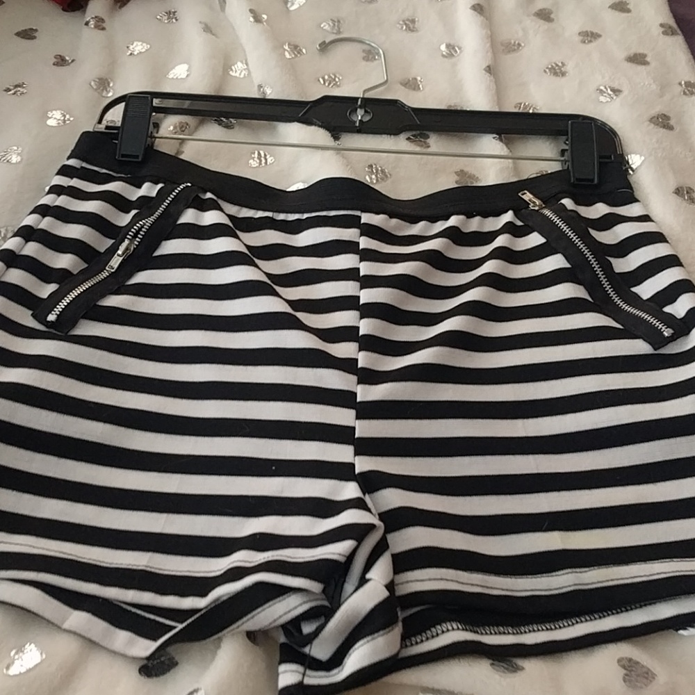 Black and white zebra stripes shorts